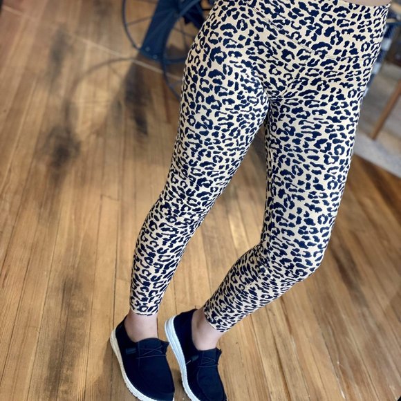 Essential Leopard Print Leggings - Picture 6 of 7